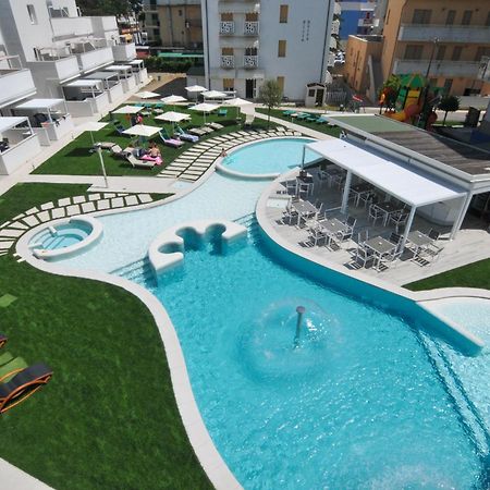 Marina Junior Suite 4 Stelle S Каорле Екстер'єр фото
