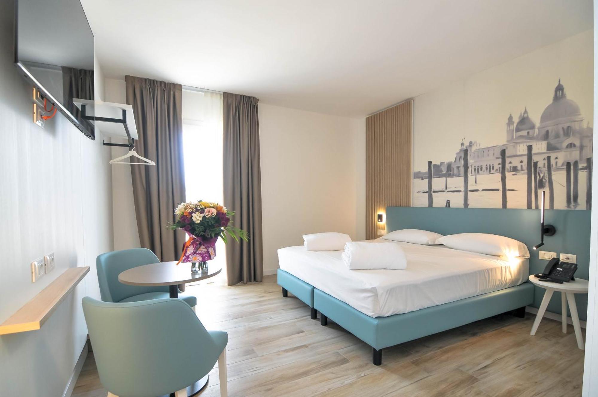 Marina Junior Suite 4 Stelle S Каорле Екстер'єр фото