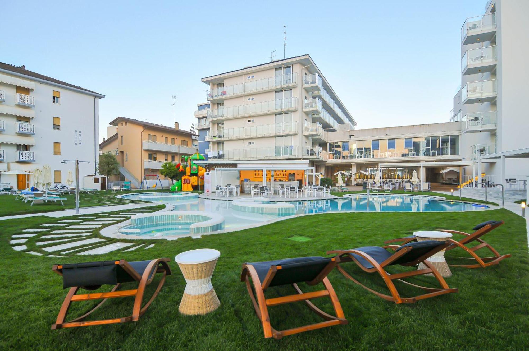 Marina Junior Suite 4 Stelle S Каорле Екстер'єр фото