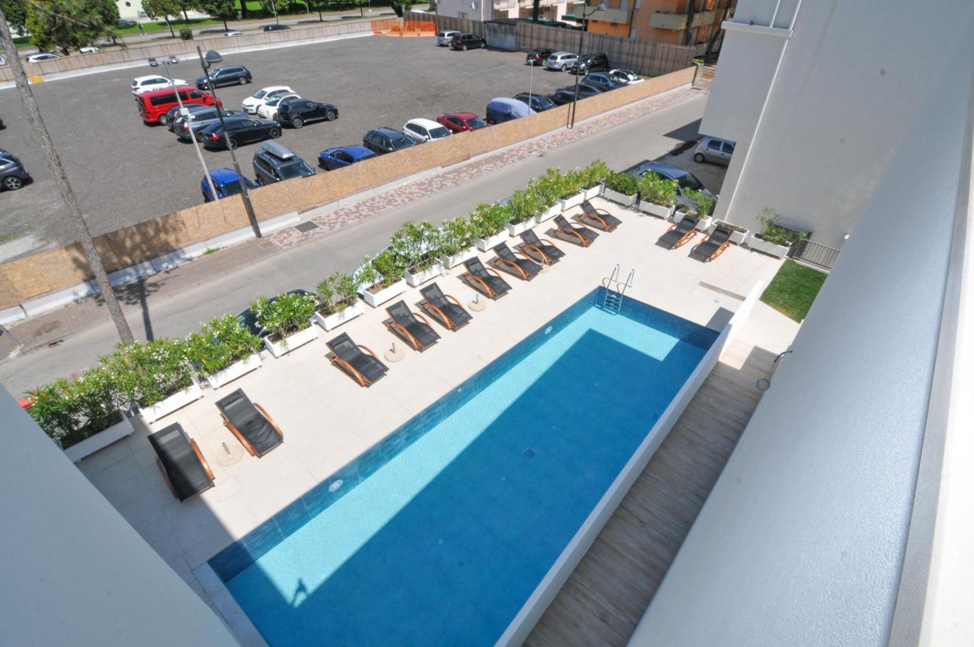 Marina Junior Suite 4 Stelle S Каорле Екстер'єр фото