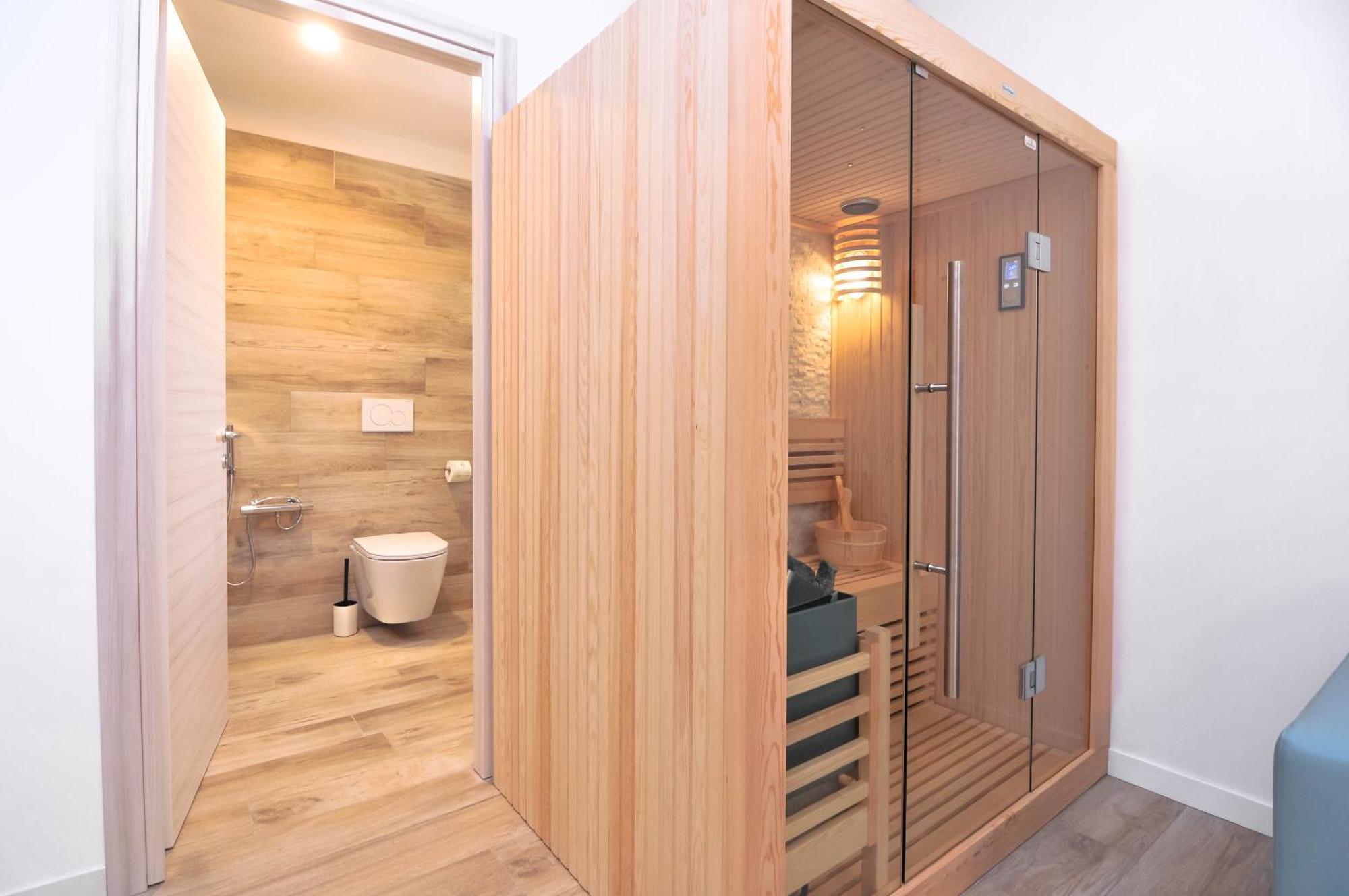 Marina Junior Suite 4 Stelle S Каорле Екстер'єр фото